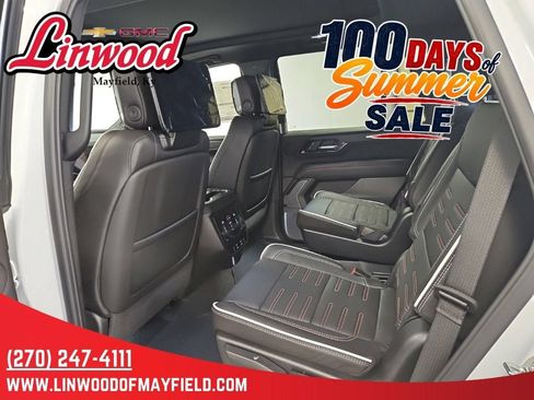 New 2026 GMC Yukon AT4 Ultimate AWD/4WD image 12