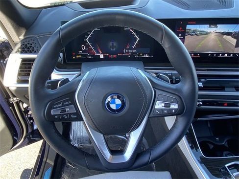 Certified 2024 BMW X5 xDrive50e w/ Premium Package image 25