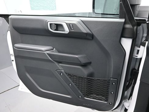 New 2026 Ford Bronco Outer Banks AWD/4WD image 17