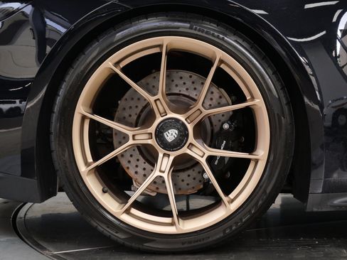 Used 2022 Porsche 911 GT3 RWD image 41