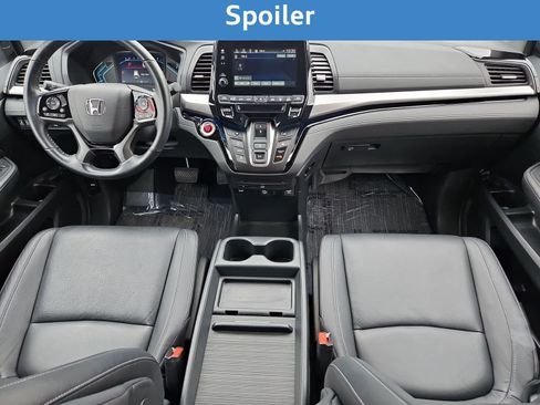 Used 2023 Honda Odyssey Touring image 17