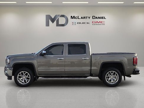 Used 2017 GMC Sierra 1500 SLT w/ SLT Premium Package image 3