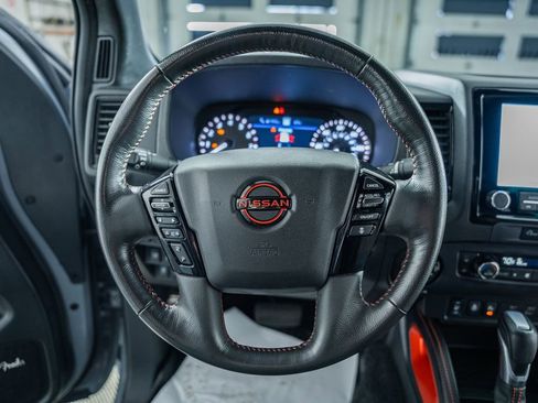 Used 2024 Nissan Frontier PRO-4X w/ Pro Convenience Package image 32