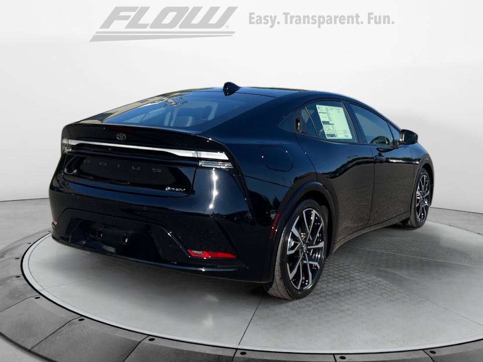 New 2027 Toyota Prius Plug-In Hybrid FWD image 7