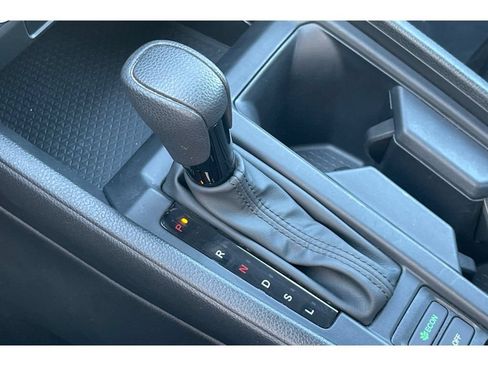 Certified 2024 Honda Accord EX image 31