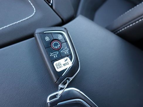 Used 2025 Chevrolet Corvette Z06 w/ Battery Protection Package image 39