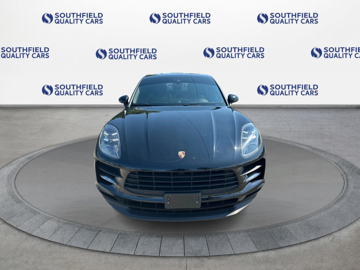 Used 2020 Porsche Macan w/ Premium Package Plus AWD/4WD image 9