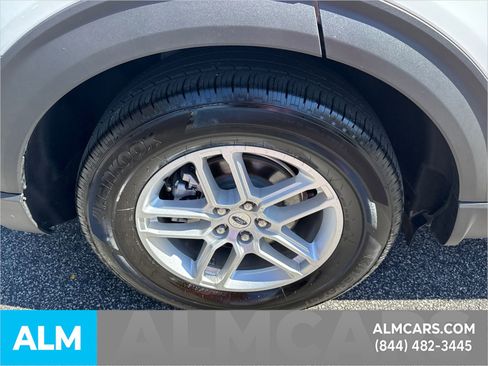 Used 2025 Ford Explorer Active image 22