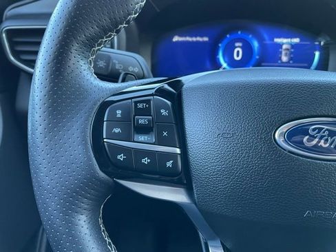 Used 2023 Ford Explorer ST w/ Equipment Group 401A image 15