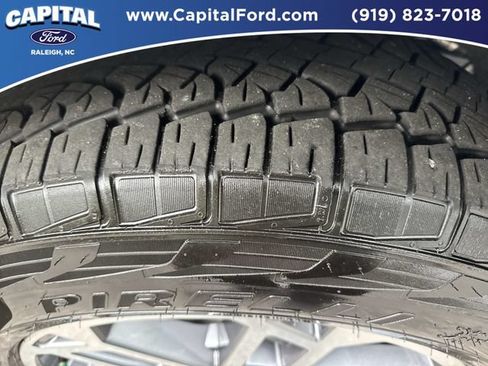 Used 2025 Ford Expedition Active AWD/4WD image 14