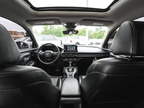 Used 2025 Honda HR-V EX-L image 34