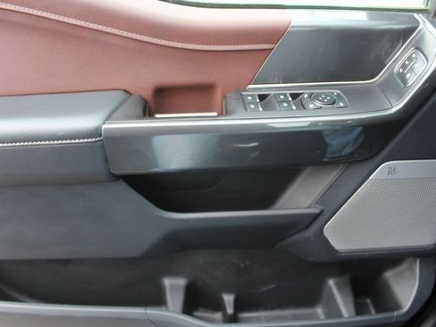 Used 2023 Ford F150 Lariat image 37