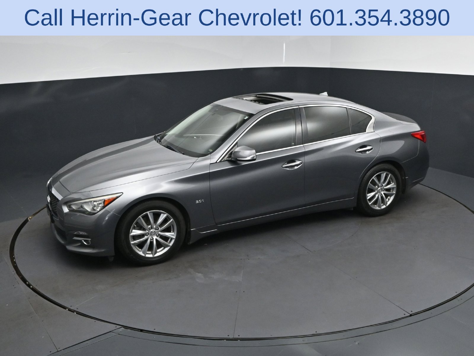 Used 2017 INFINITI Q50 3.0t Premium w/ 3.0T Premium Plus Package RWD image 31