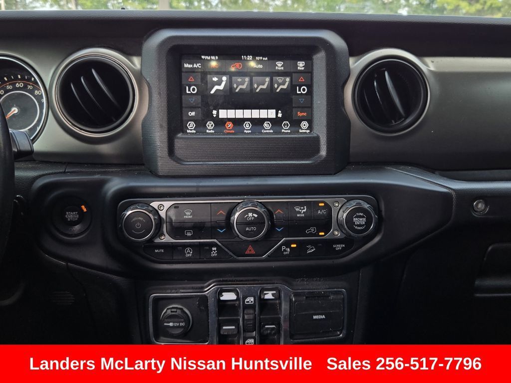Used 2021 Jeep Wrangler Unlimited Sport AWD/4WD image 18