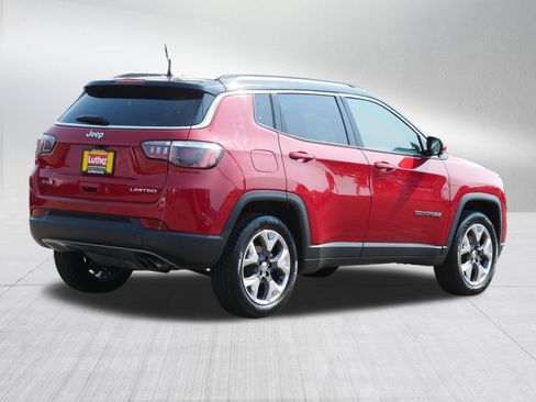 Used 2018 Jeep Compass Limited AWD/4WD image 7