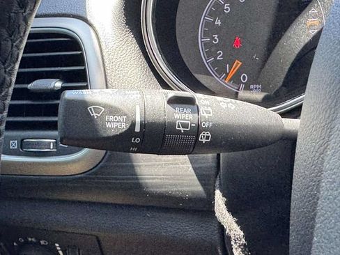 Used 2021 Jeep Grand Cherokee Laredo X RWD image 26