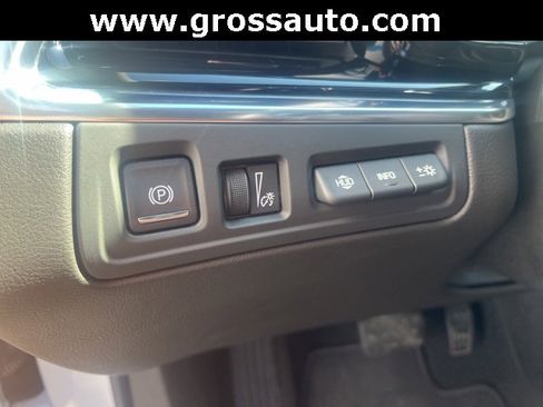 Used 2021 Cadillac XT6 Premium Luxury image 22