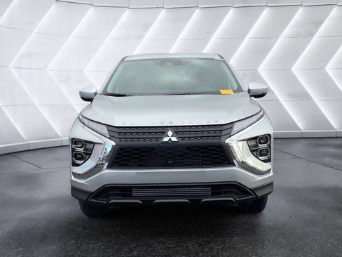 Used 2025 Mitsubishi Eclipse Cross ES image 2