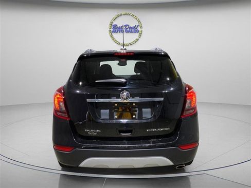 Used 2018 Buick Encore Essence FWD image 4