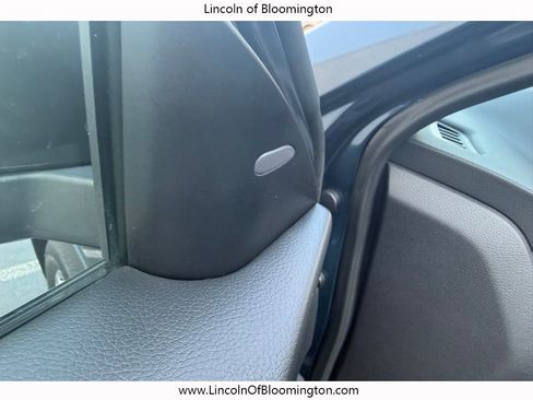 Used 2015 Nissan Rogue SL w/ SL Premium Package image 26