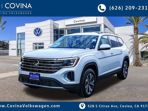 New 2026 Volkswagen Atlas SE image 3