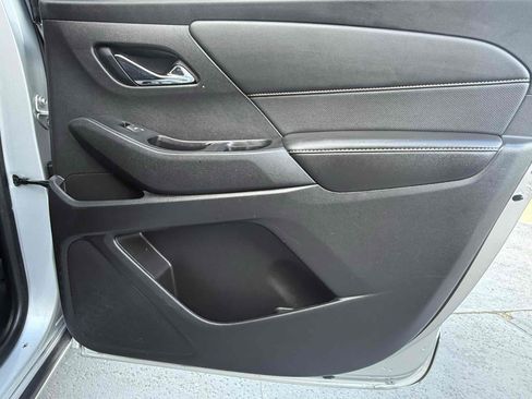 Used 2018 Chevrolet Traverse Premier image 80