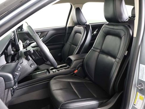 Used 2024 Lincoln Corsair Premiere w/ Equipment Group 101A image 31