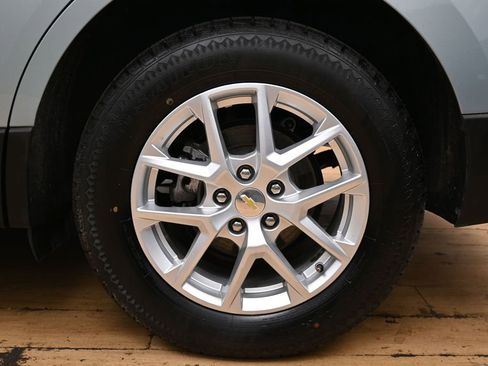 Used 2022 Chevrolet Equinox LT AWD/4WD image 12