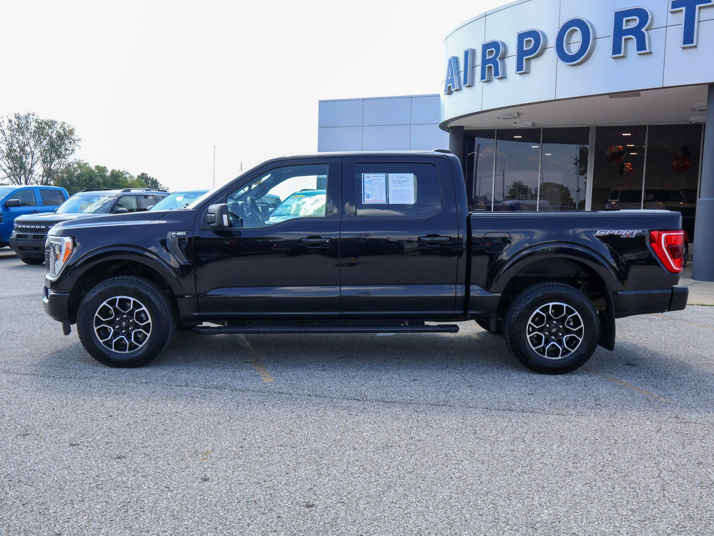 Used 2023 Ford F150 XLT w/ Equipment Group 302A High AWD/4WD image 2