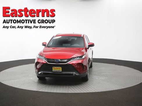 Used 2024 Toyota Venza LE AWD/4WD image 54