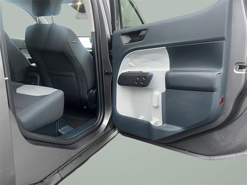 Used 2025 Ford Maverick XLT w/ XLT Luxury Package image 37