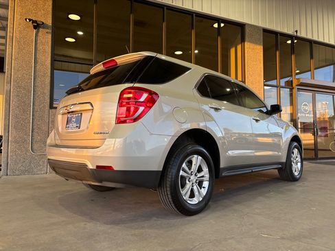 Used 2016 Chevrolet Equinox LS image 35
