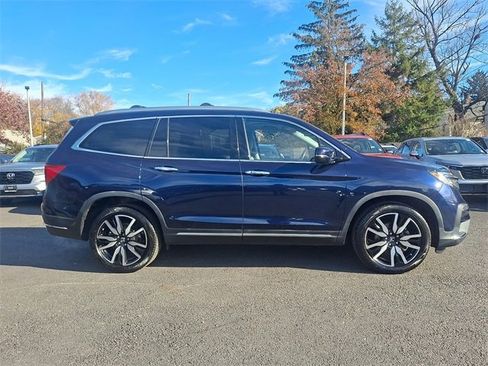 Certified 2021 Honda Pilot Touring image 7