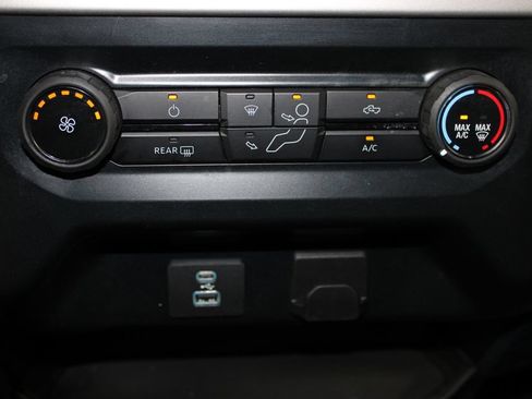 Used 2023 Ford F150 XLT w/ XTR Package AWD/4WD image 31