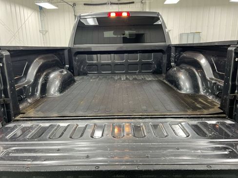 Used 2018 RAM 1500 Express w/ Express Value Package AWD/4WD image 23