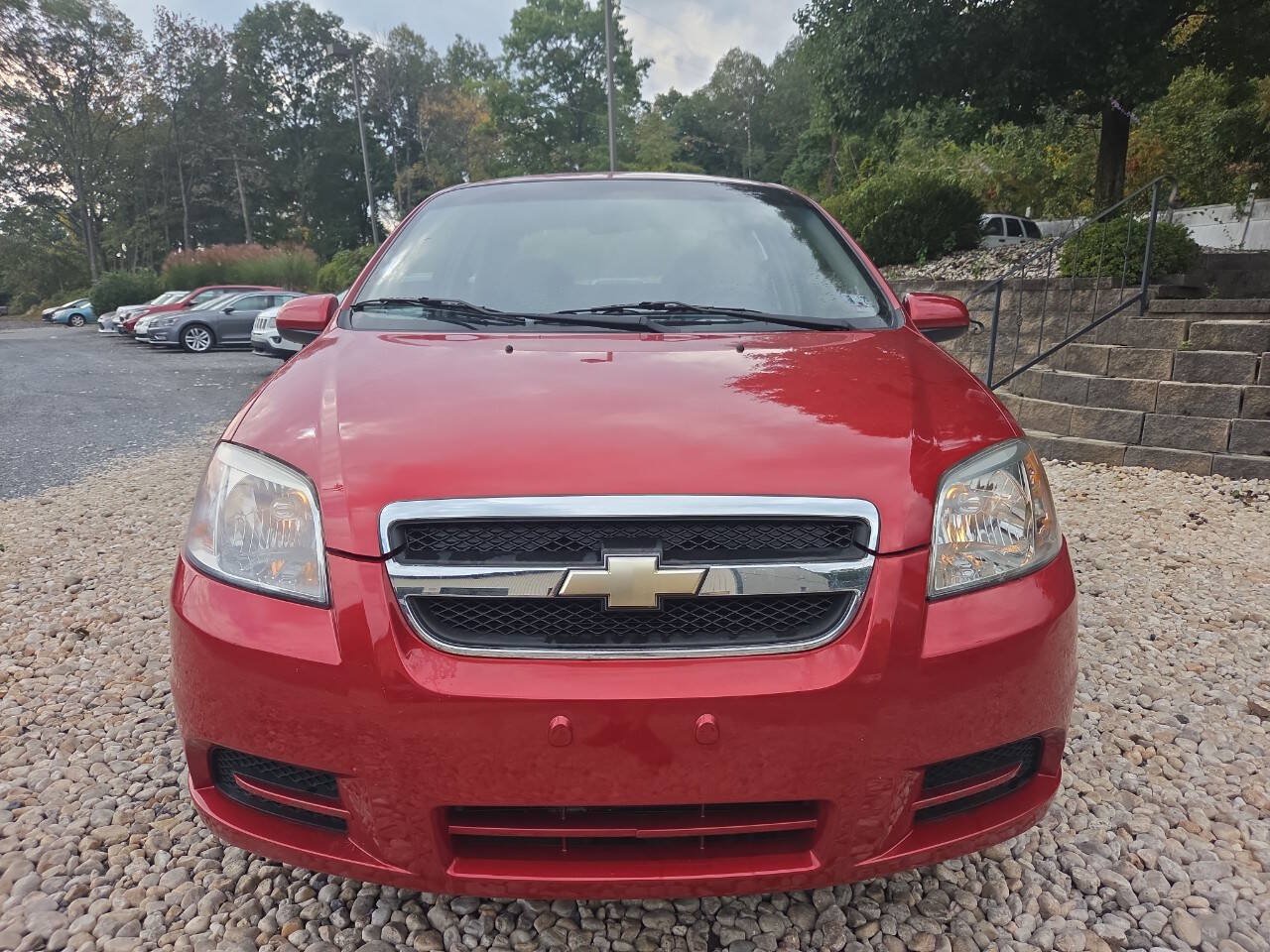 Used 2007 Chevrolet Aveo LT FWD image 2