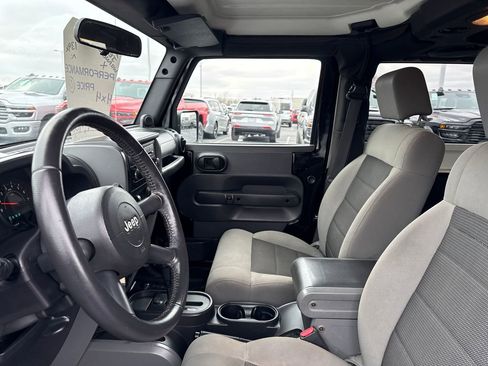 Used 2009 Jeep Wrangler X image 13