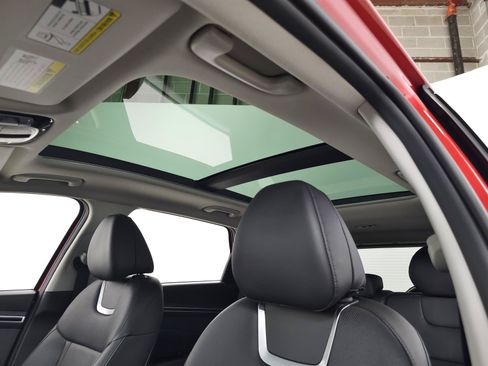 Used 2023 Hyundai Tucson Limited AWD/4WD image 18