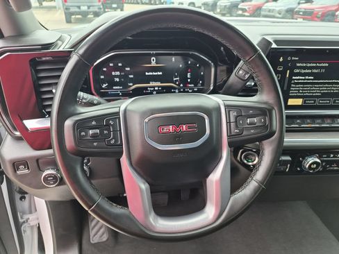 Used 2025 GMC Sierra 1500 SLT RWD image 14