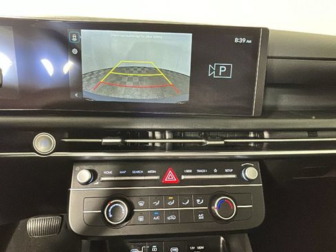 Certified 2026 Hyundai Tucson SE FWD image 28