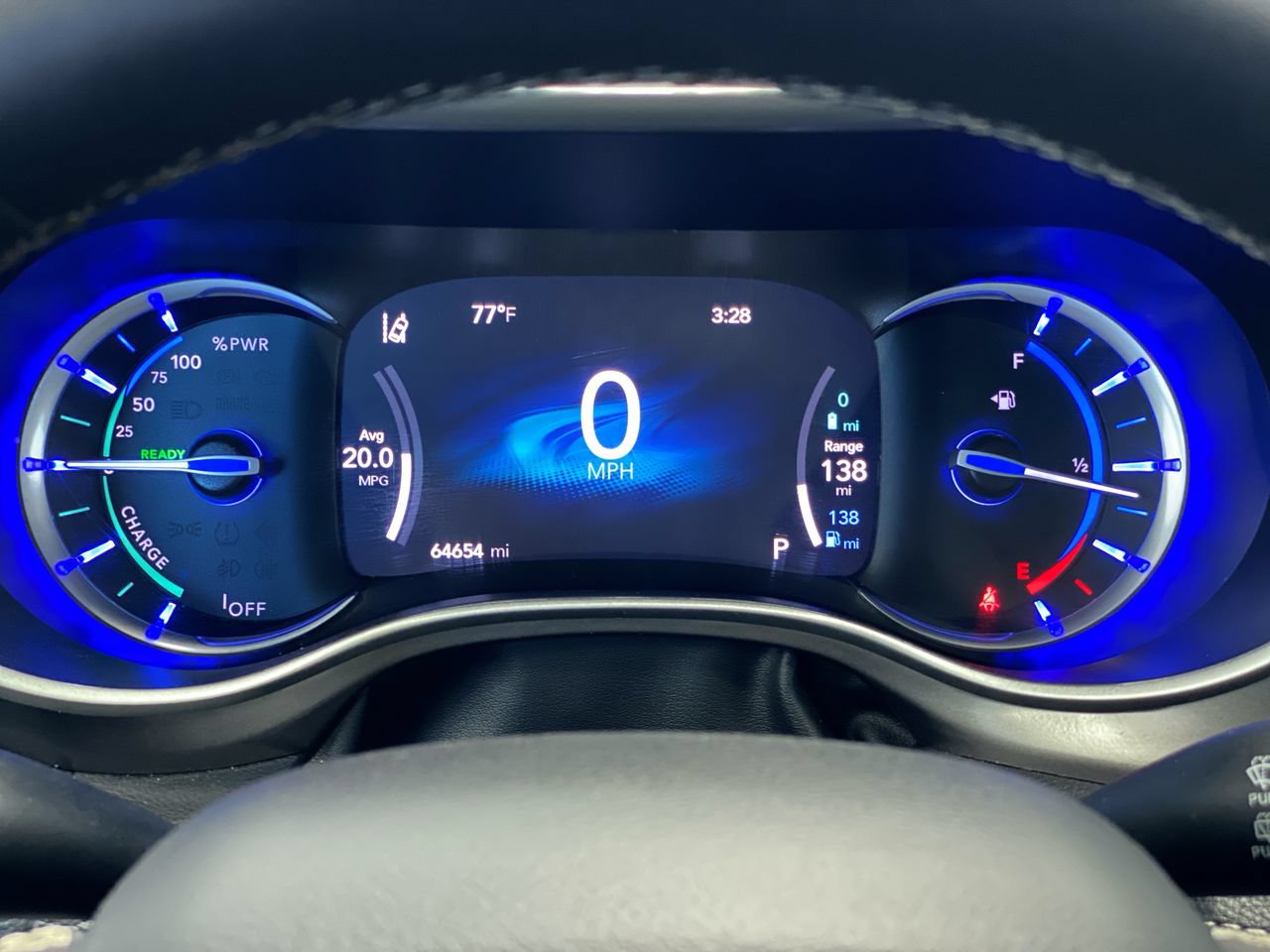 Used 2024 Chrysler Pacifica Limited FWD image 22