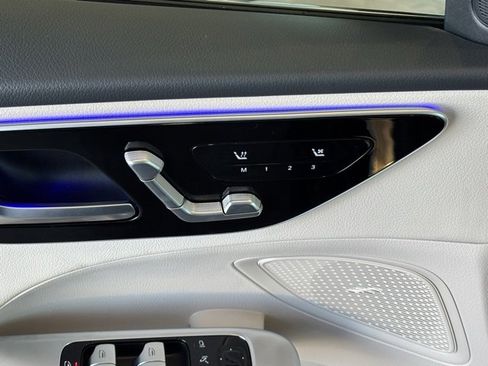 Certified 2025 Mercedes-Benz C 300 Sedan image 13