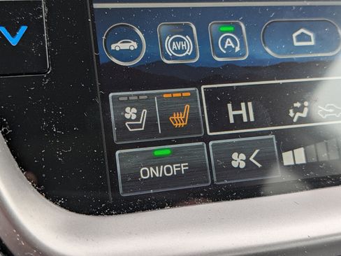 Used 2023 Subaru Outback Touring XT image 28