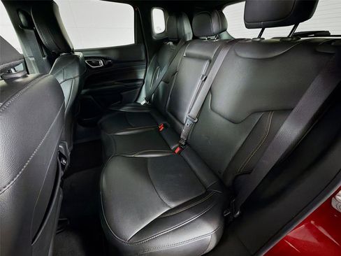 Used 2022 Jeep Compass Limited AWD/4WD image 21