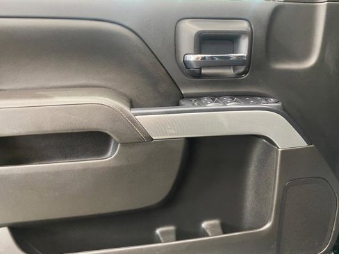 Used 2016 Chevrolet Silverado 2500 LT w/ Midnight Edition image 22