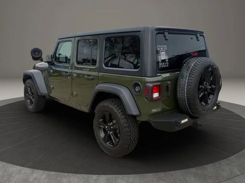 Used 2021 Jeep Wrangler Unlimited Sport AWD/4WD image 7