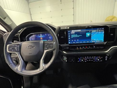 Used 2026 Chevrolet Silverado 1500 RST AWD/4WD image 33