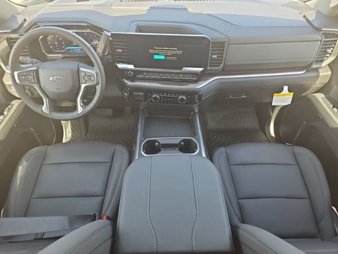 New 2026 Chevrolet Silverado 2500 LT w/ Trail Boss Package AWD/4WD image 9