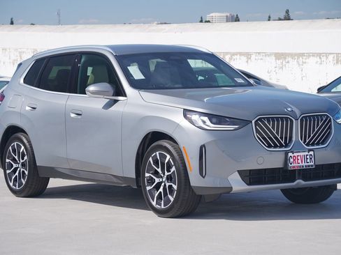 New 2026 BMW X3 xDrive30 image 3