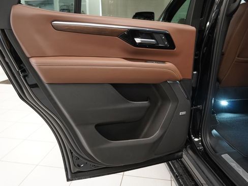 New 2026 Chevrolet Tahoe High Country AWD/4WD image 28